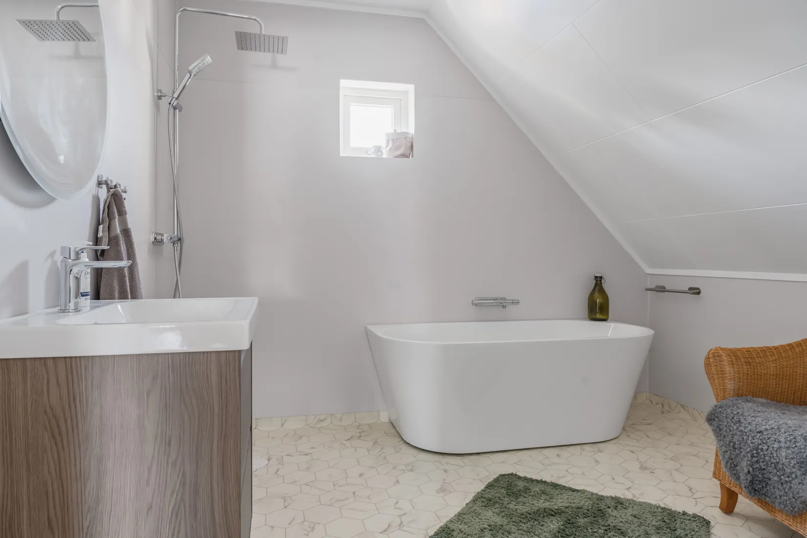 Villa, Lycka Sjörsvägen 10, Tibble och Lycka, Leksand