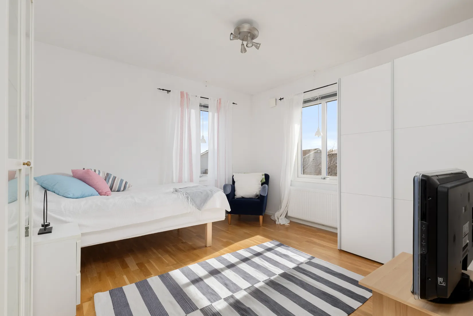 Villa, Blomgårdsvägen 9, Tungelsta, Haninge