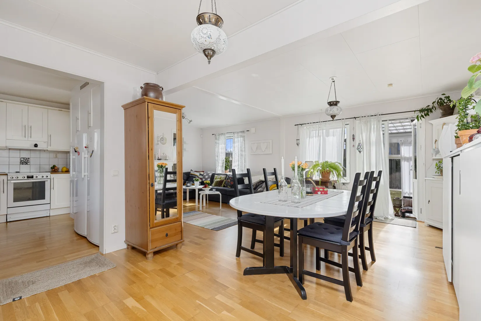 Villa, Blomgårdsvägen 9, Tungelsta, Haninge