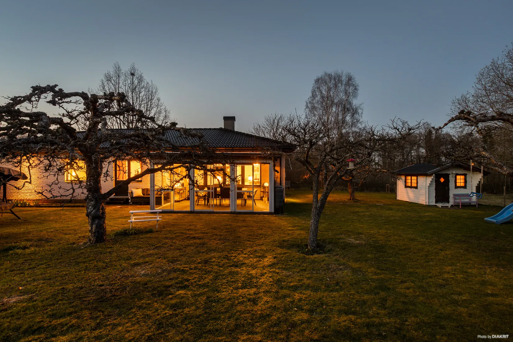 Villa, Nävestagatan 14, Ekeby-Gällersta, Kumla