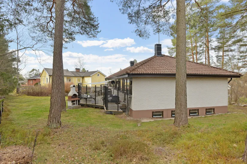 Villa, Sadelvägen 14, Vattmyra, Järfälla