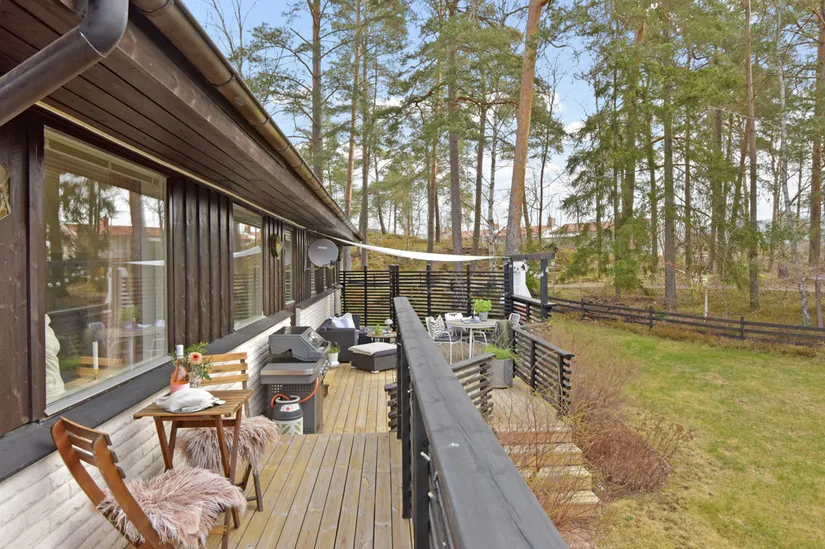 Villa, Sadelvägen 14, Vattmyra, Järfälla