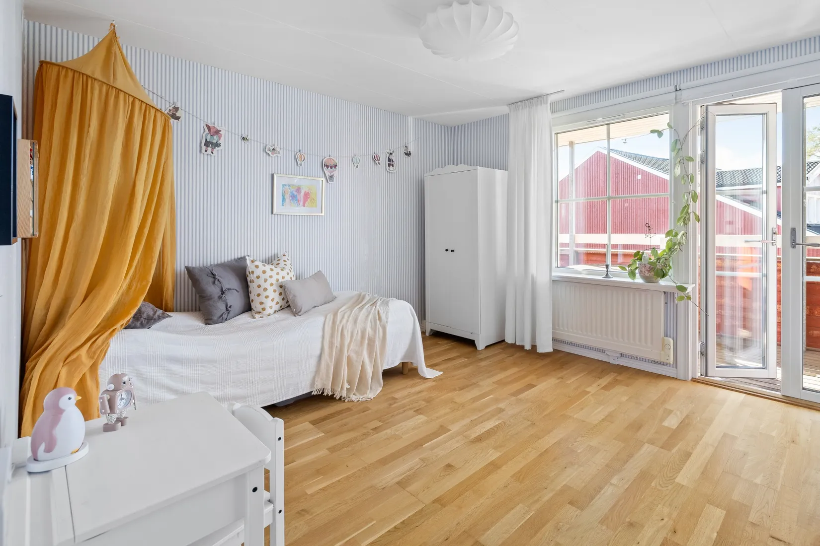 Villa, Radhus, Ingefasts väg 87, Täby kyrkby, Täby