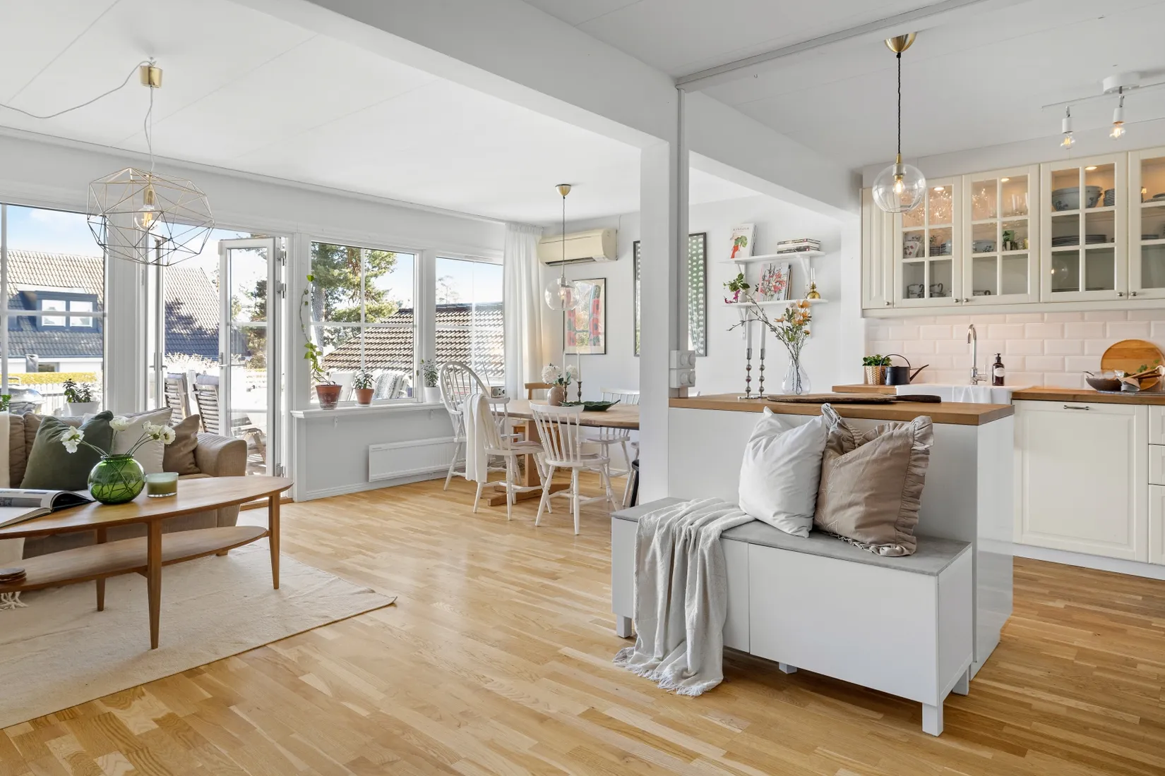 Villa, Radhus, Ingefasts väg 87, Täby kyrkby, Täby