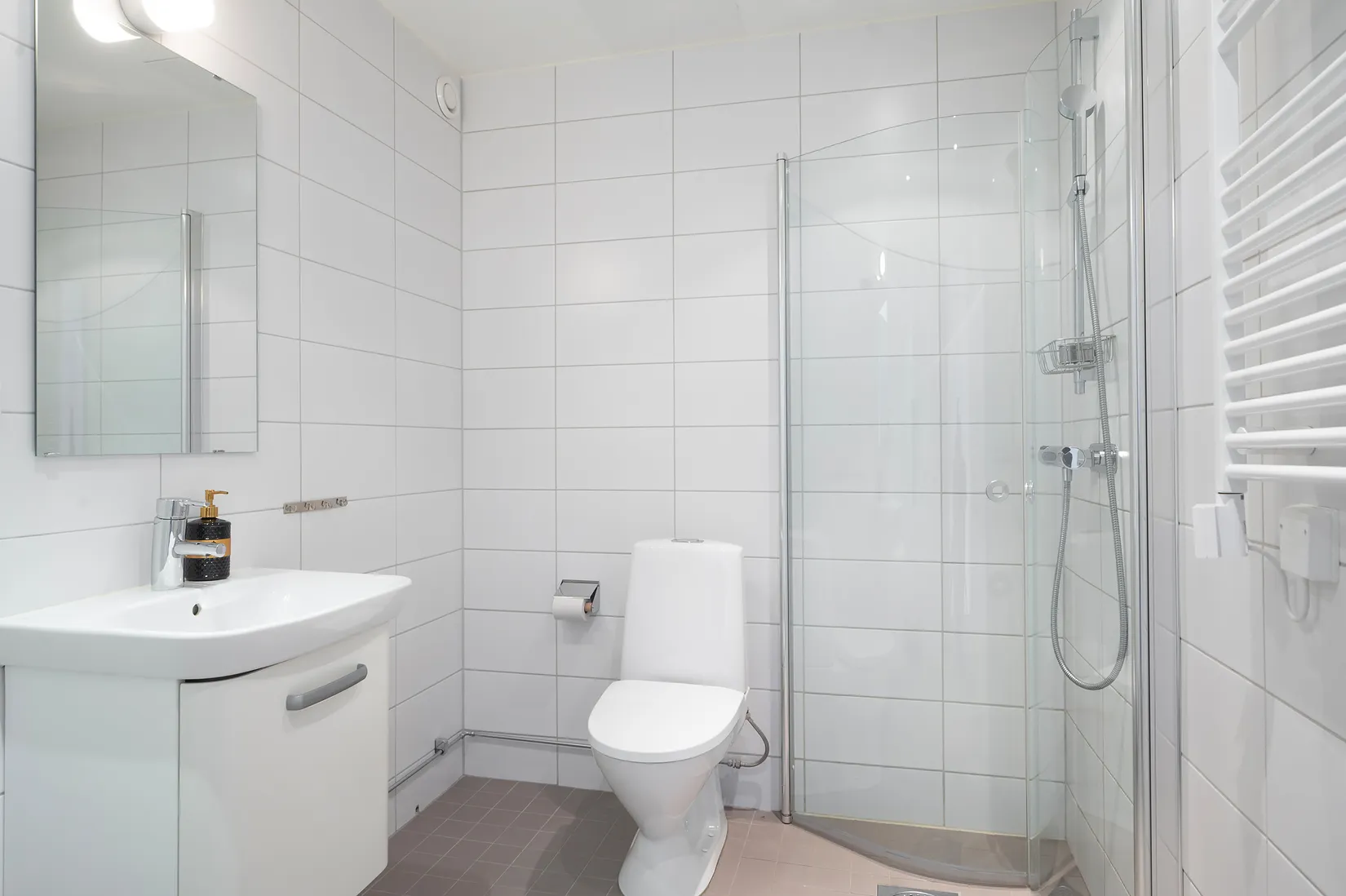 Radhus, Ekedalsvägen 1B, Hörningsnäs, Huddinge