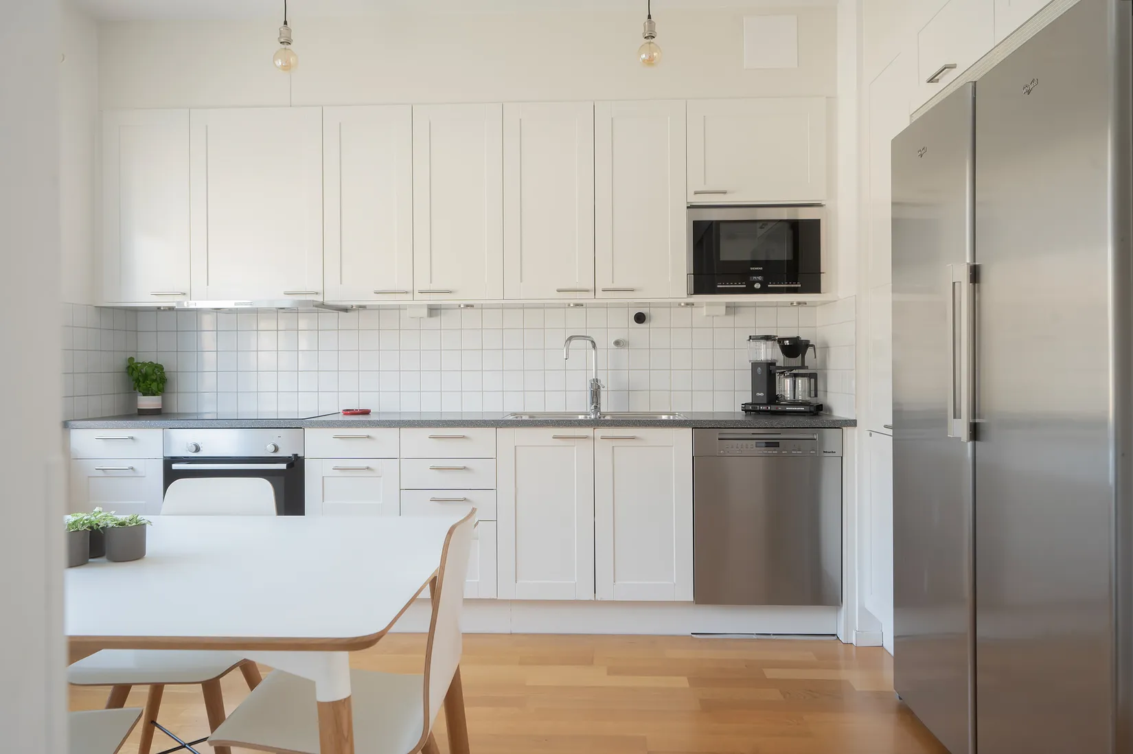 Radhus, Ekedalsvägen 1B, Hörningsnäs, Huddinge