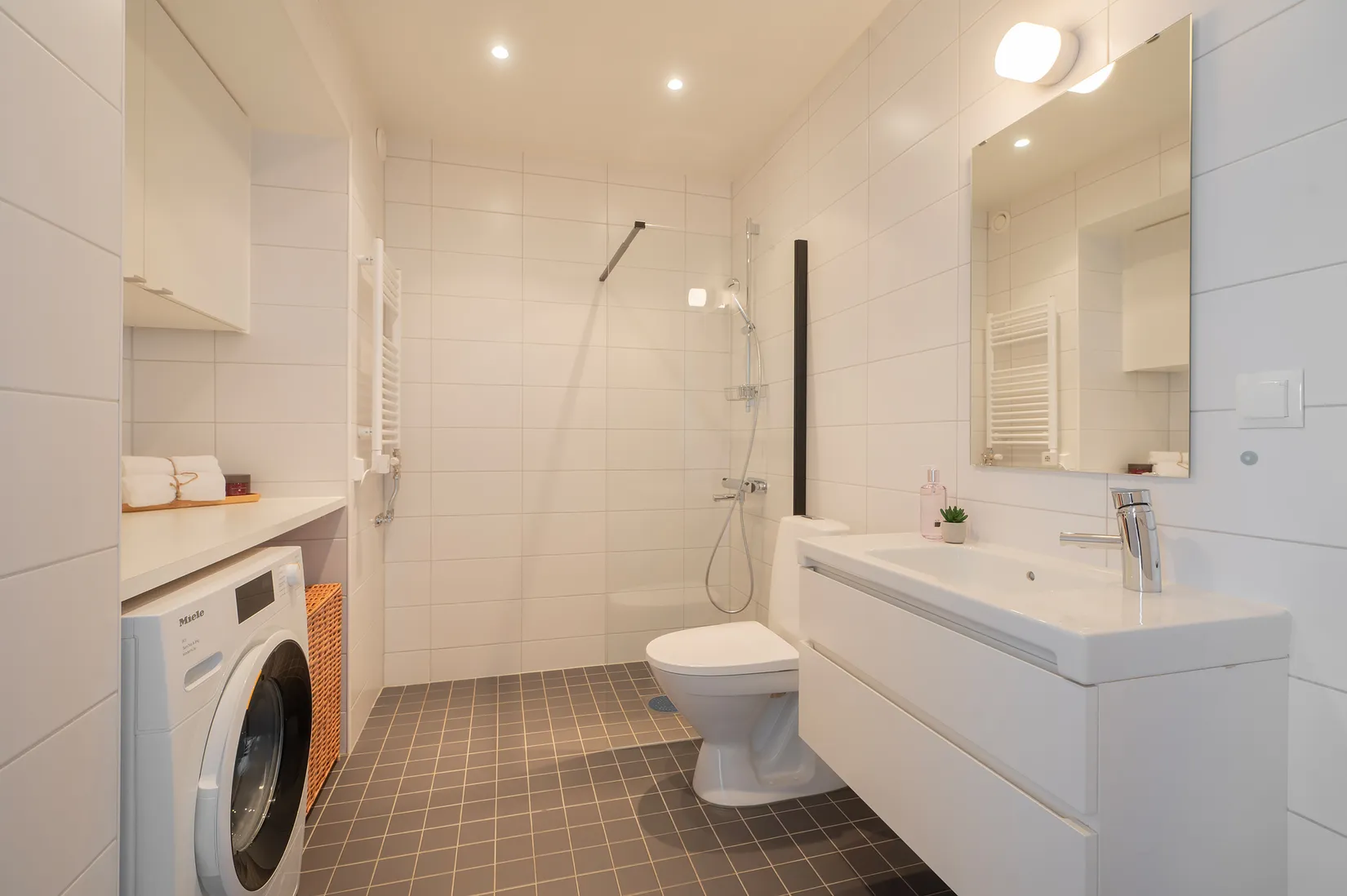 Radhus, Ekedalsvägen 1B, Hörningsnäs, Huddinge