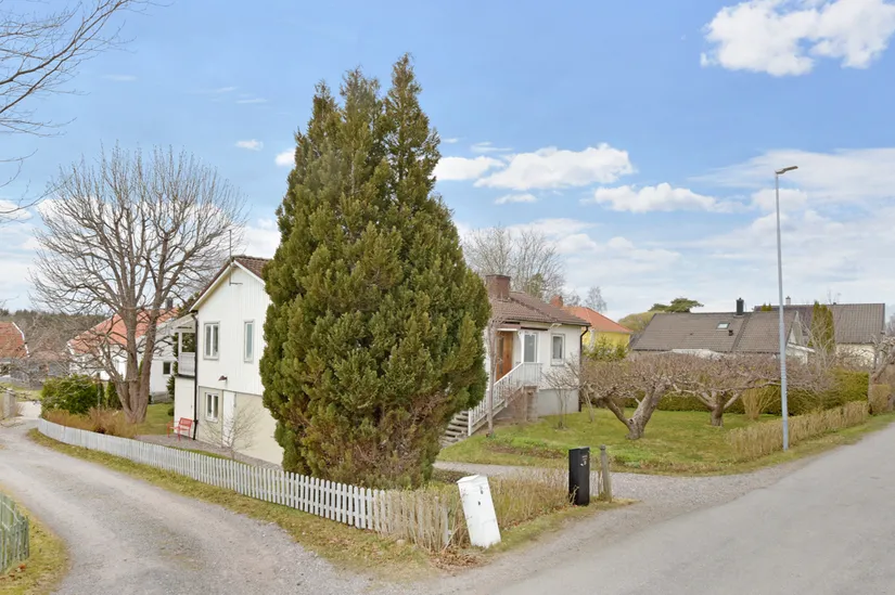 Villa, Dalavägen 3B, Rotebro/Gillbo, Sollentuna