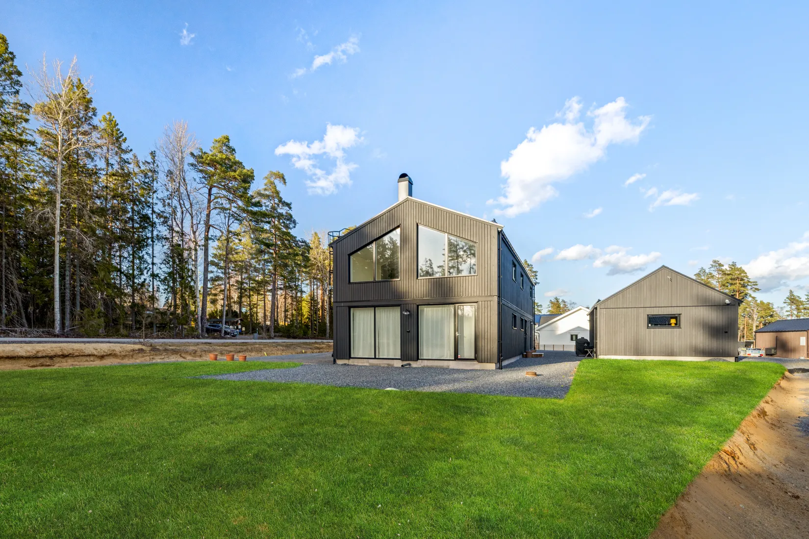 Villa, Sandavägen 37, Nynäshamn  Sorunda / Grödby, Nynäshamn