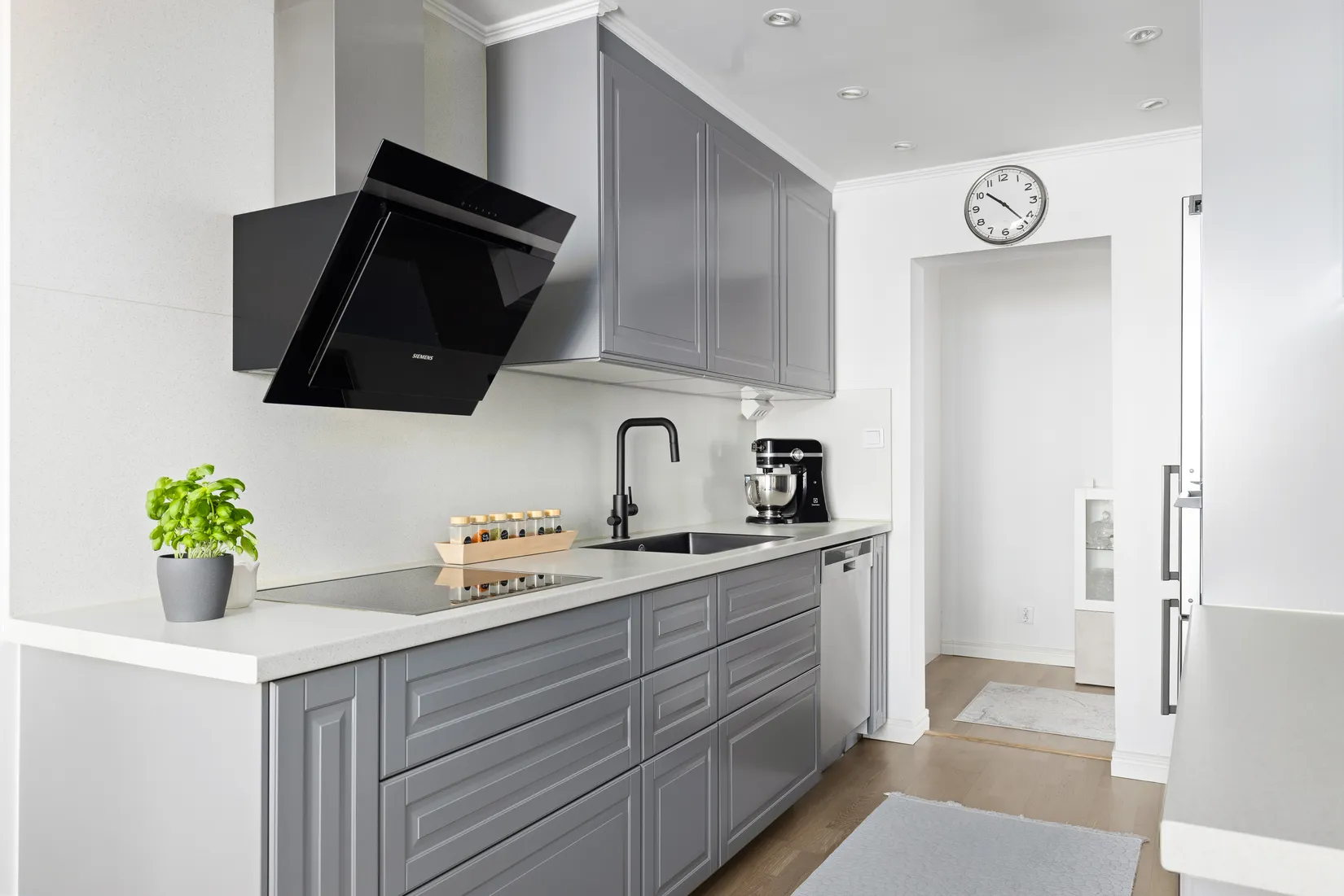 Bostadsrätt, Solfagravägen 1, Kvarnbergsplan, Huddinge