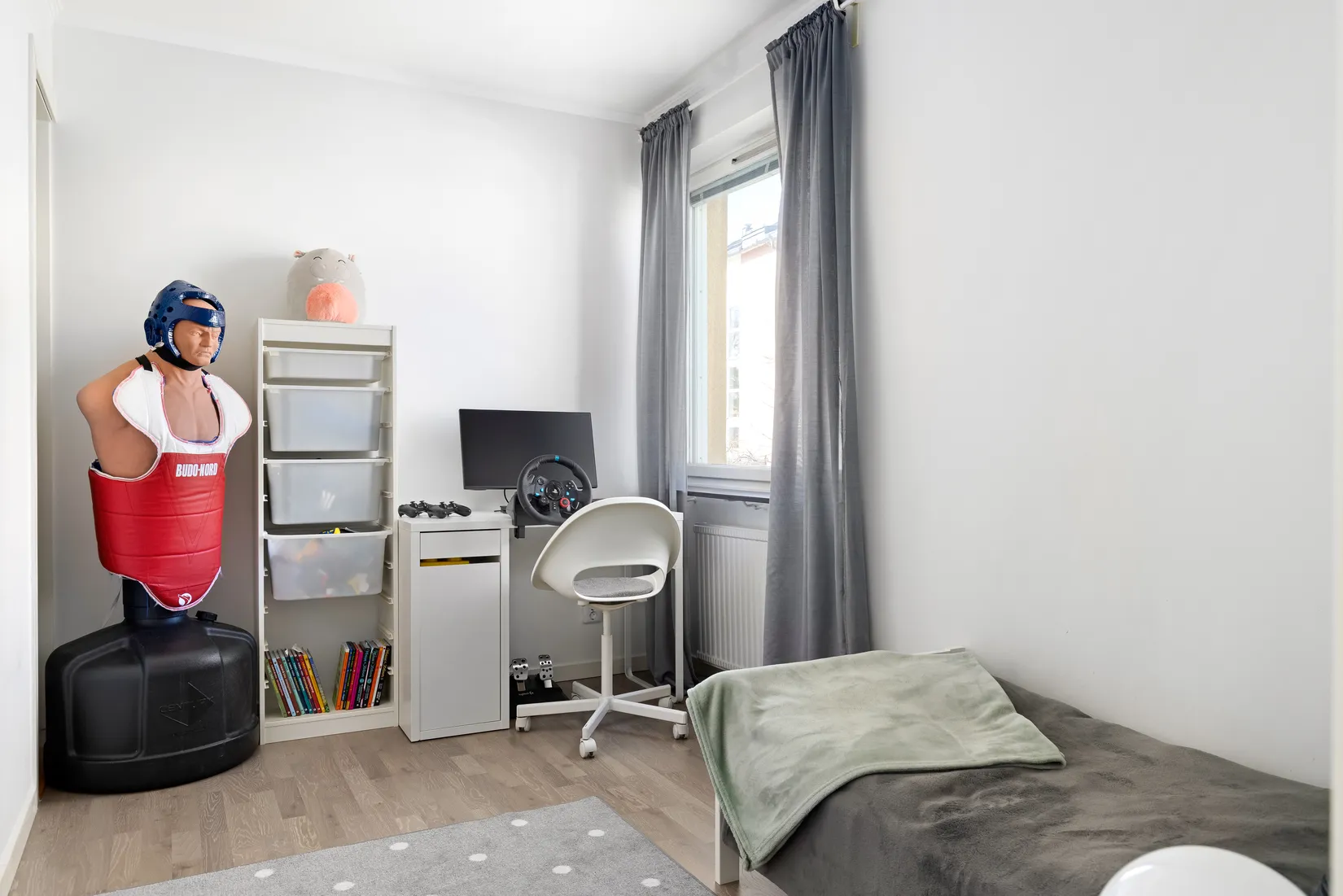 Bostadsrätt, Solfagravägen 1, Kvarnbergsplan, Huddinge