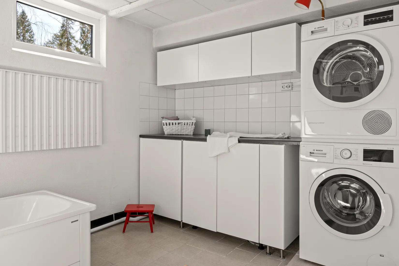 Villa, Solbovägen 7, Rönninge/Nytorp, Salem