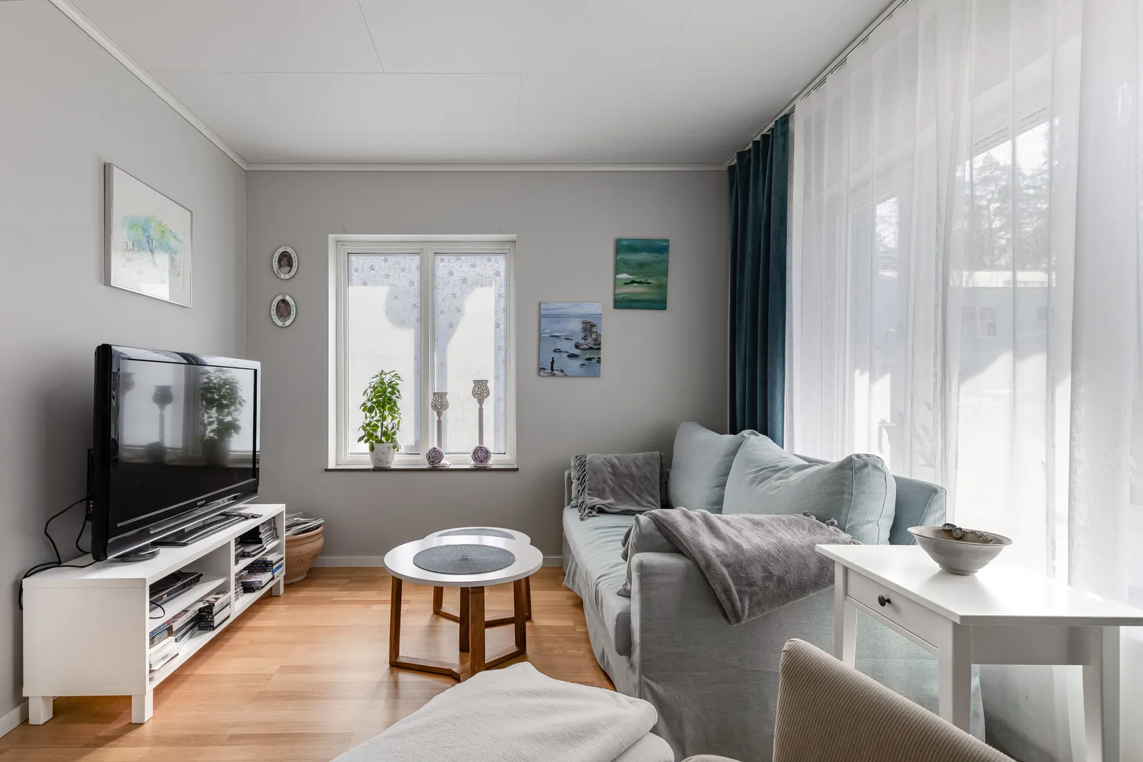 Radhus, Jägarbacken 54A, Strängnäs
