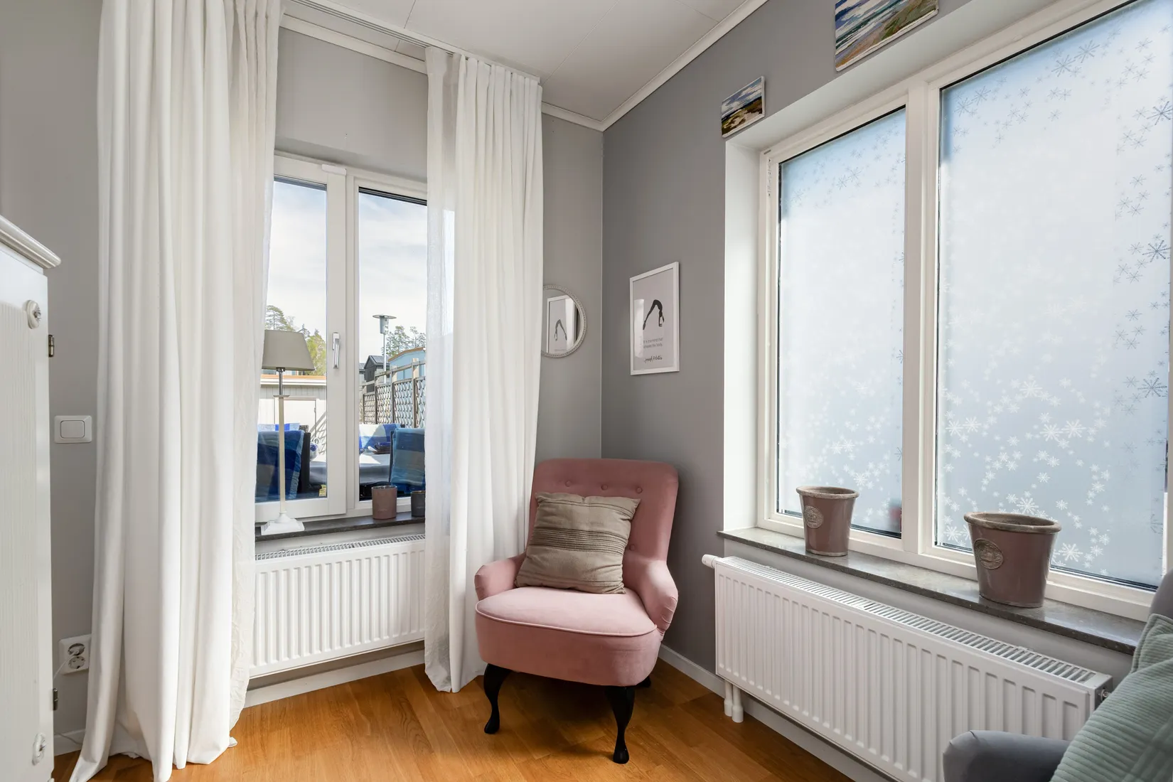 Radhus, Jägarbacken 54A, Strängnäs