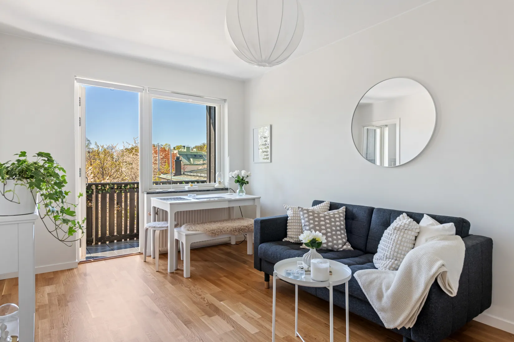 Bostadsrätt, Gudmundvägen 1B, högst upp, Djursholm, Danderyd