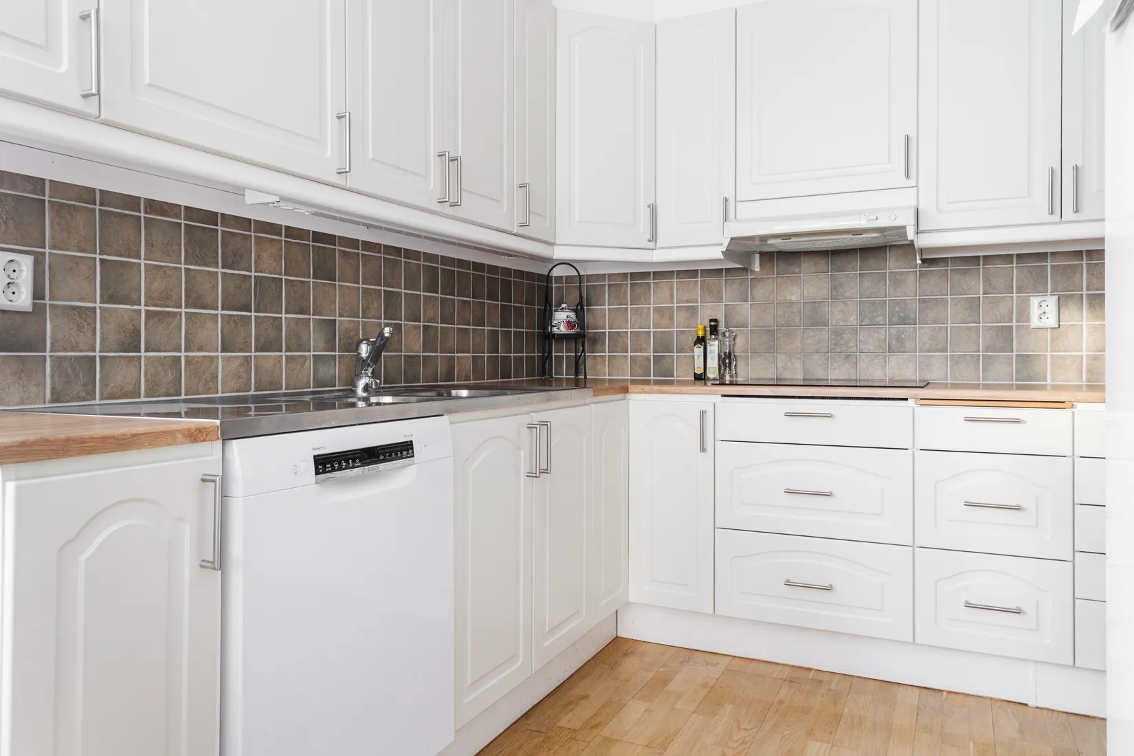 Bostadsrätt, Lundbyvägen 22B, Gråbo - Centralt, Lerum