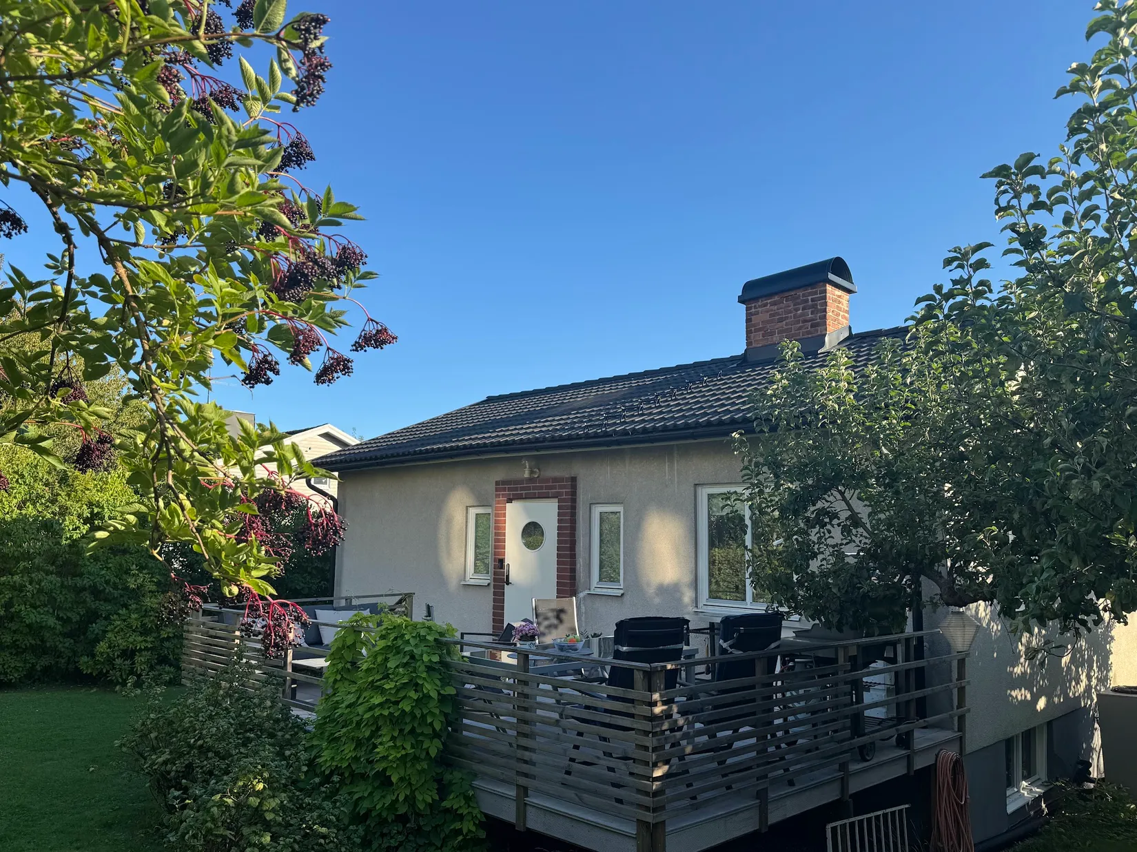 Villa, Gårdsfogdevägen 28, Mariehäll, Stockholm