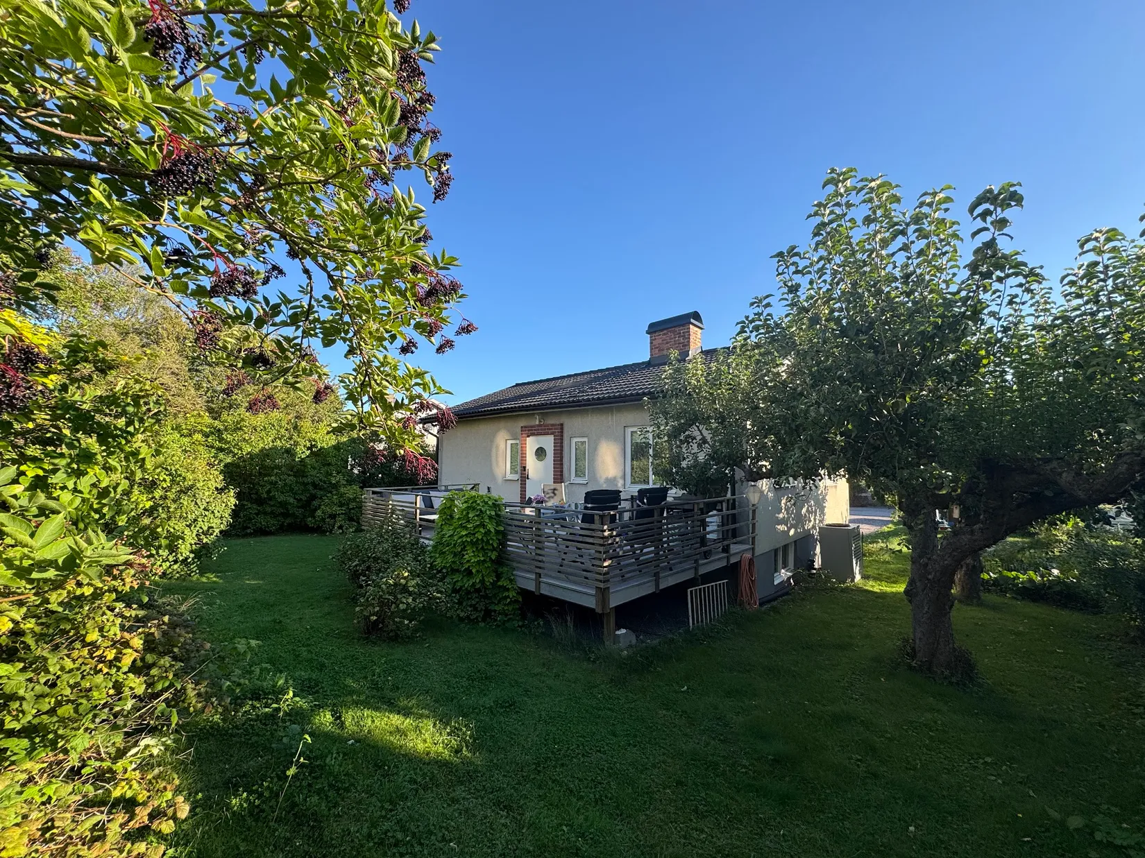 Villa, Gårdsfogdevägen 28, Mariehäll, Stockholm