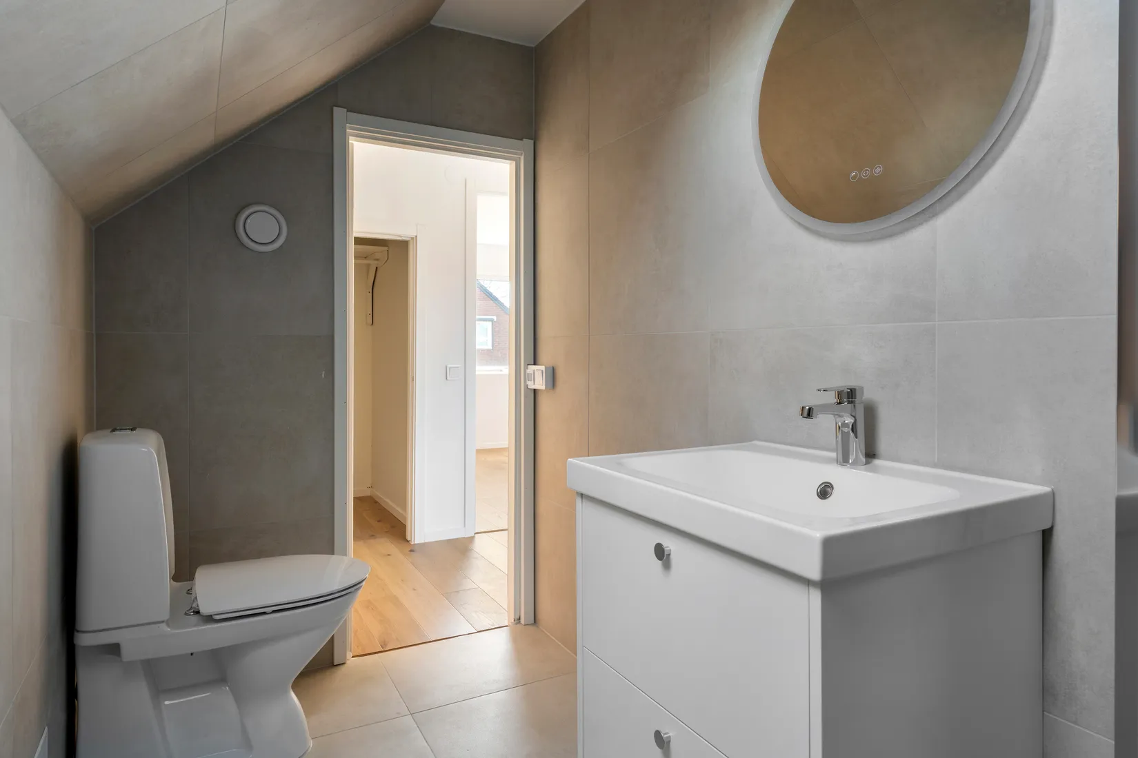 Villa, Radhus, Pukslagaregatan 8, Västra Egna hem, Trelleborg