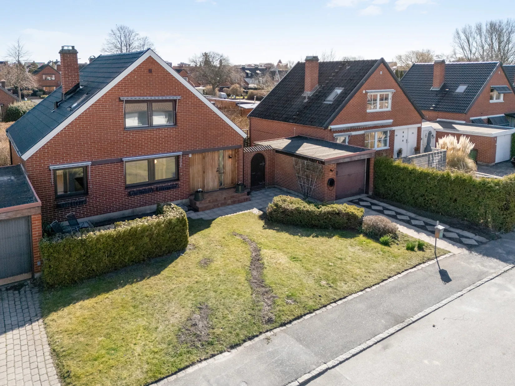 Villa, Radhus, Pukslagaregatan 8, Västra Egna hem, Trelleborg