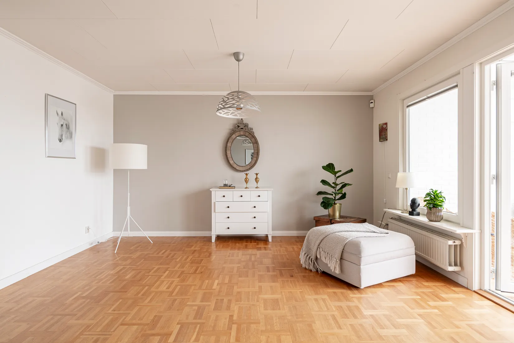 Villa, Radhus, Håkantorpsgatan 113, Skälby, Västerås