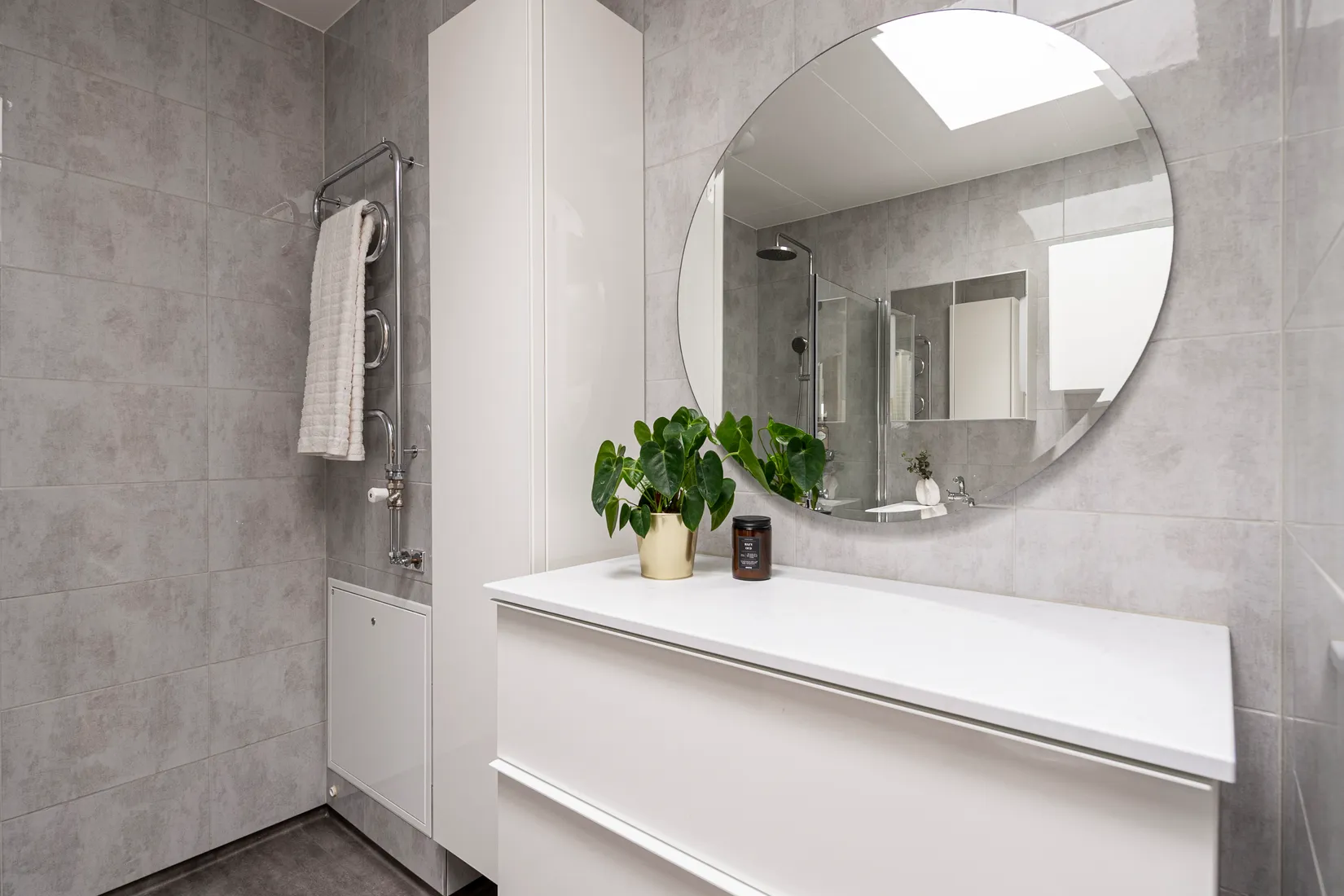 Villa, Radhus, Håkantorpsgatan 113, Skälby, Västerås