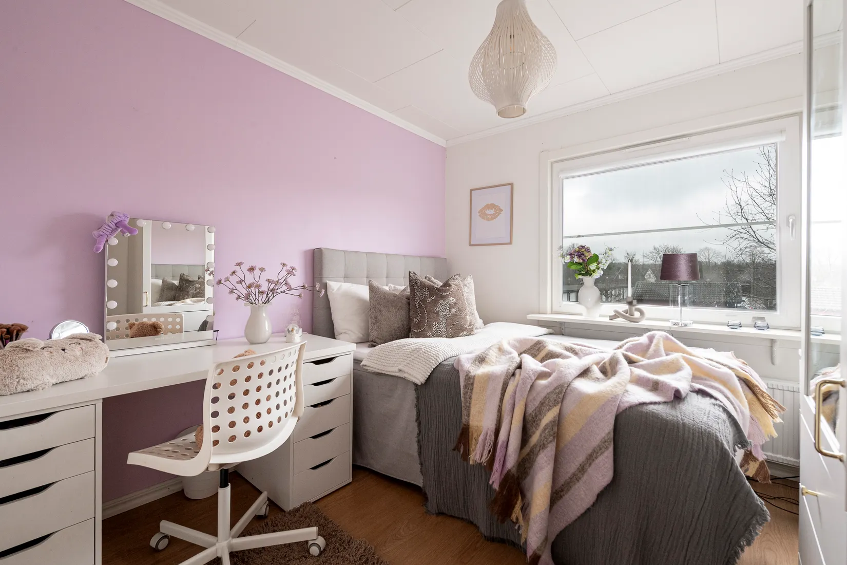 Villa, Radhus, Håkantorpsgatan 113, Skälby, Västerås