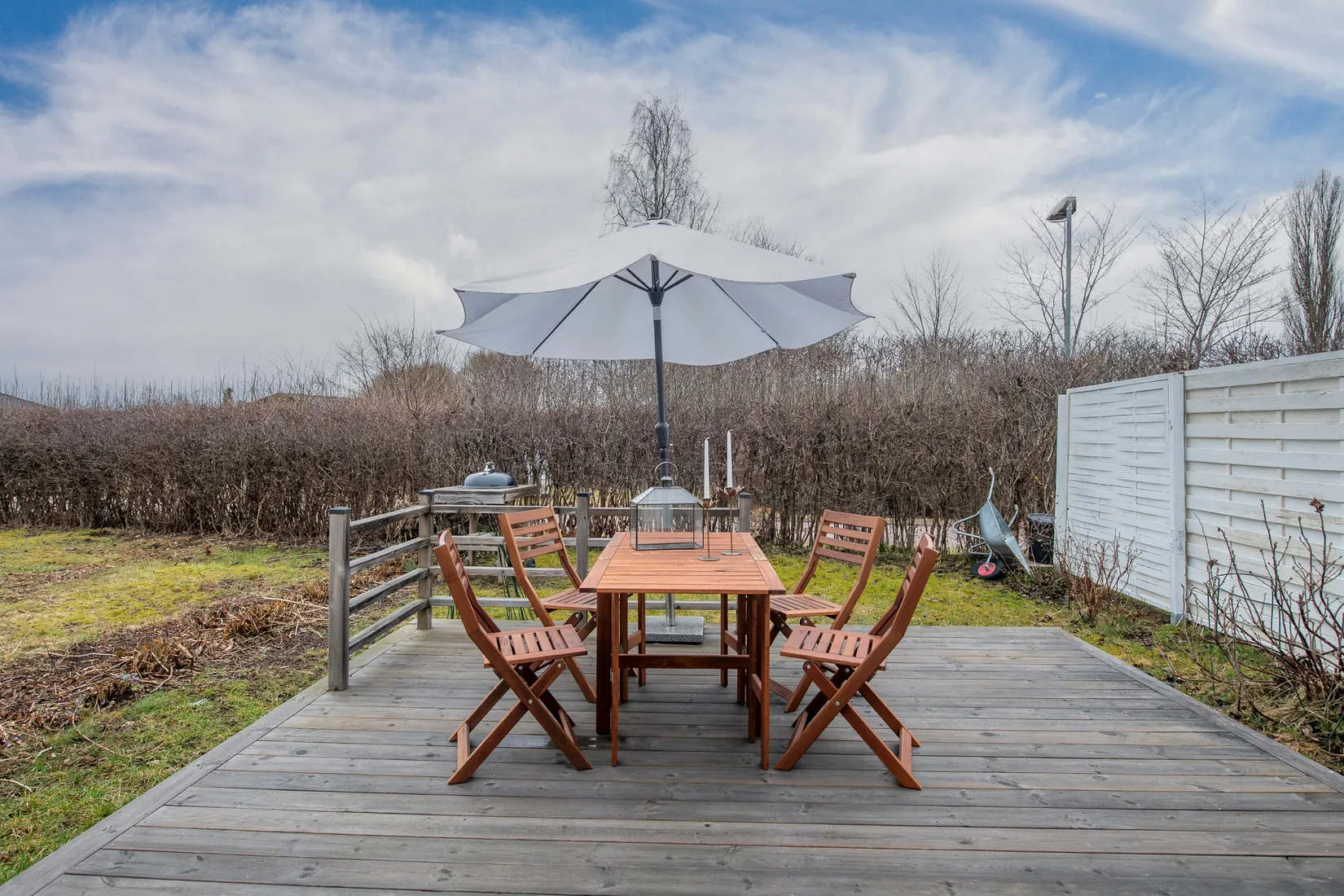 Villa, Radhus, Håkantorpsgatan 113, Skälby, Västerås