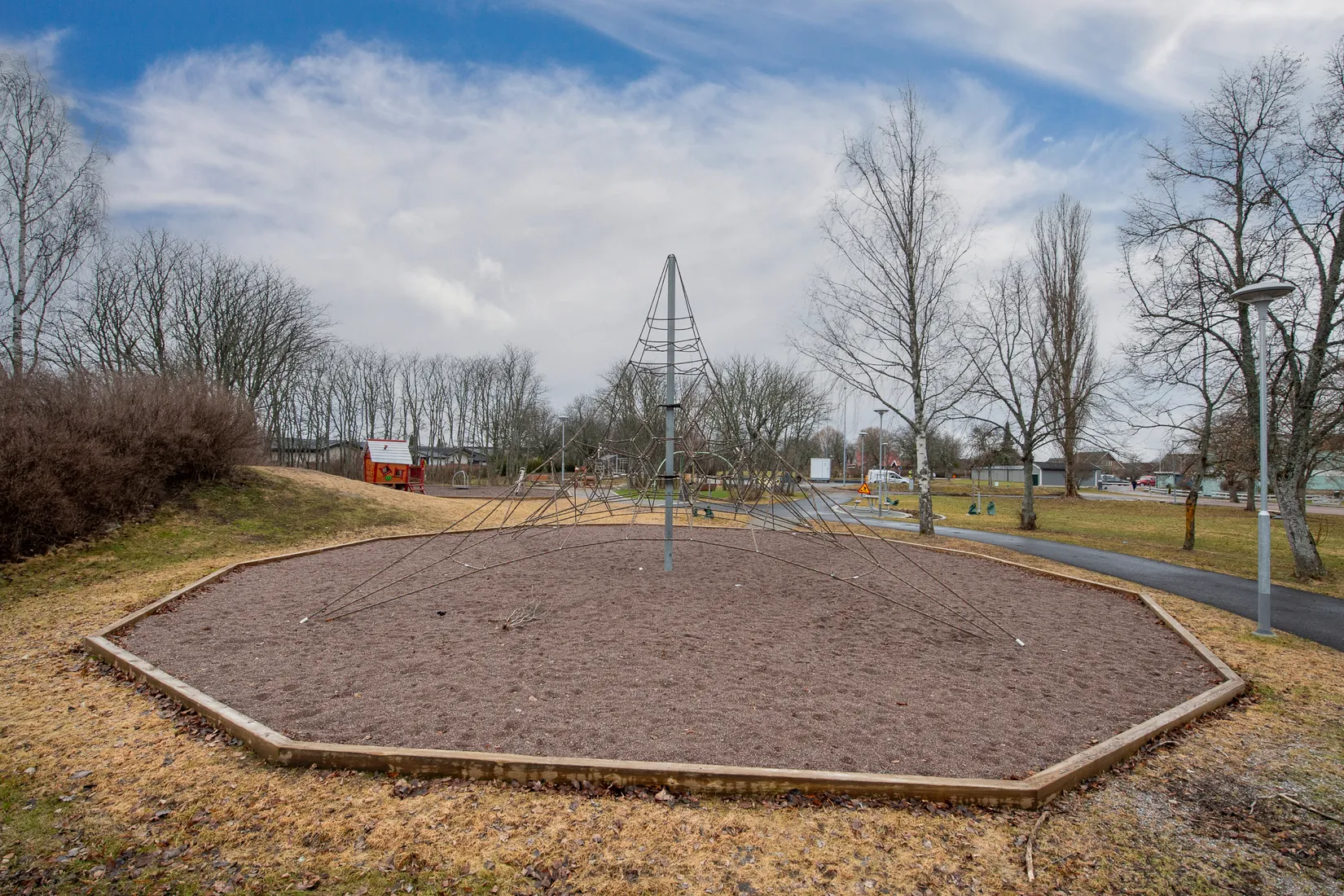 Villa, Radhus, Håkantorpsgatan 113, Skälby, Västerås