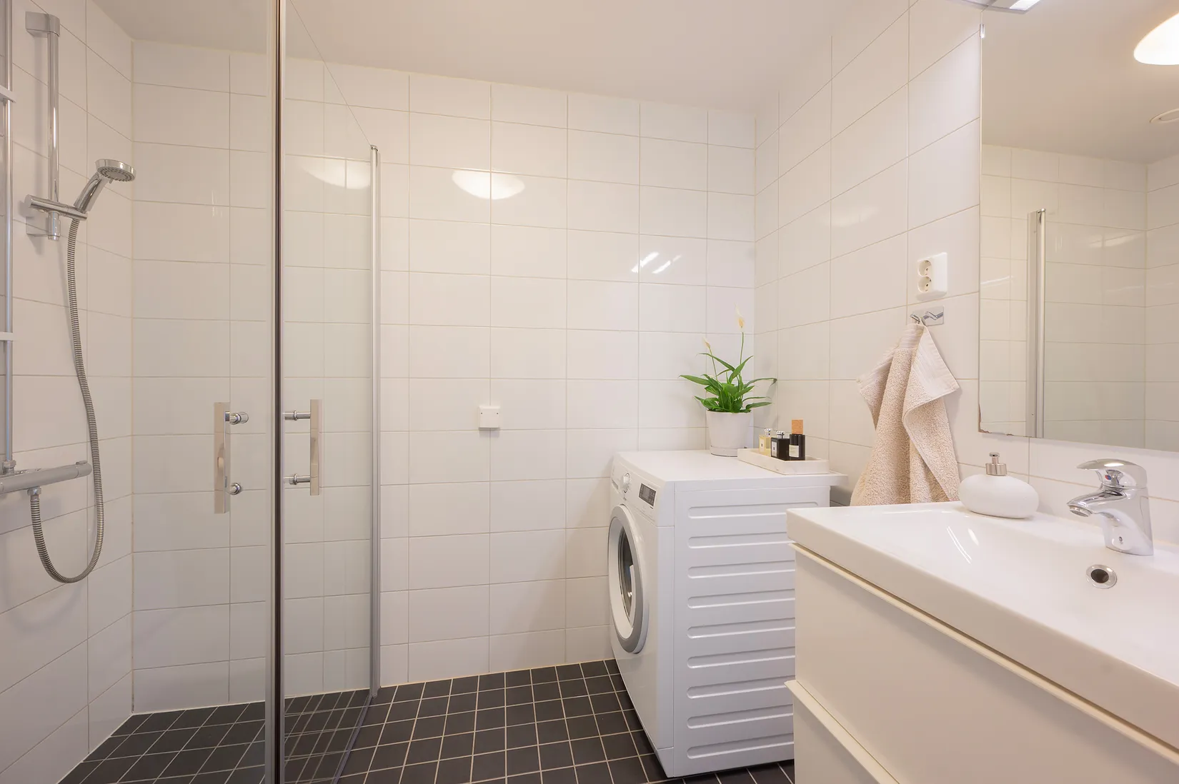 Bostadsrätt, Hallsbergsgatan 22, Hagsätra, Stockholm