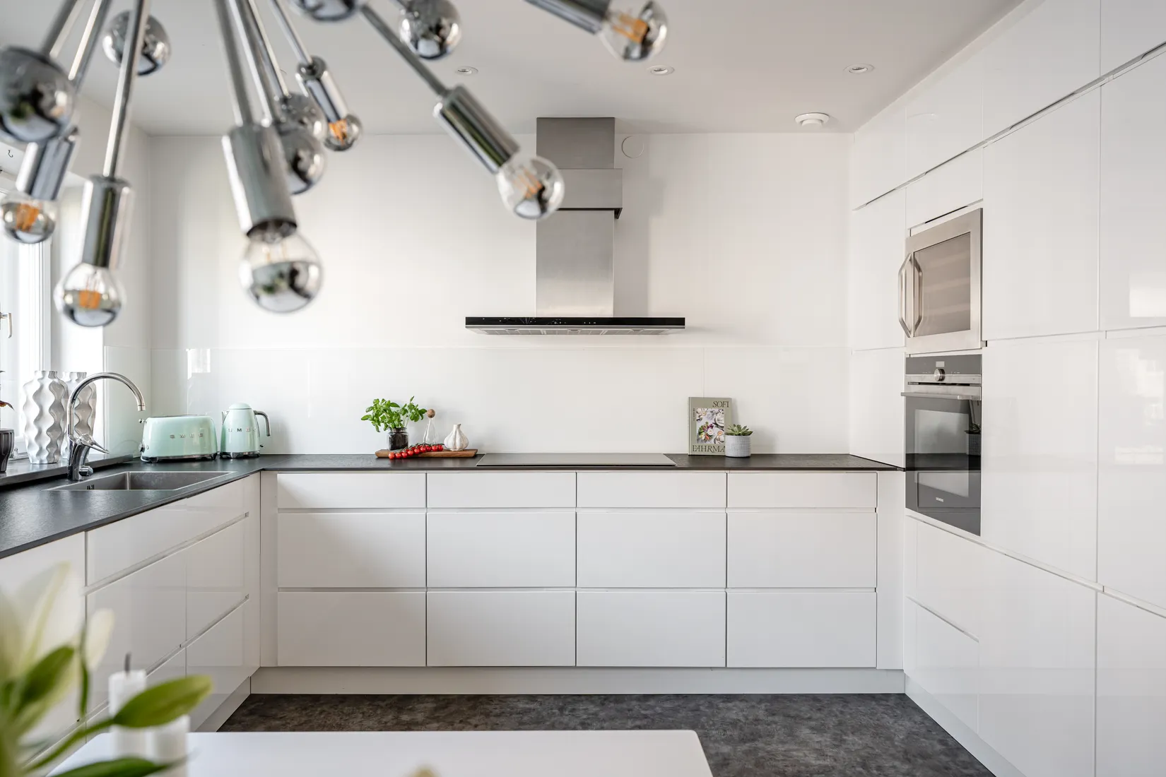 Bostadsrätt, Järnvägsgatan 28, Centrala Sundbyberg, Sundbyberg