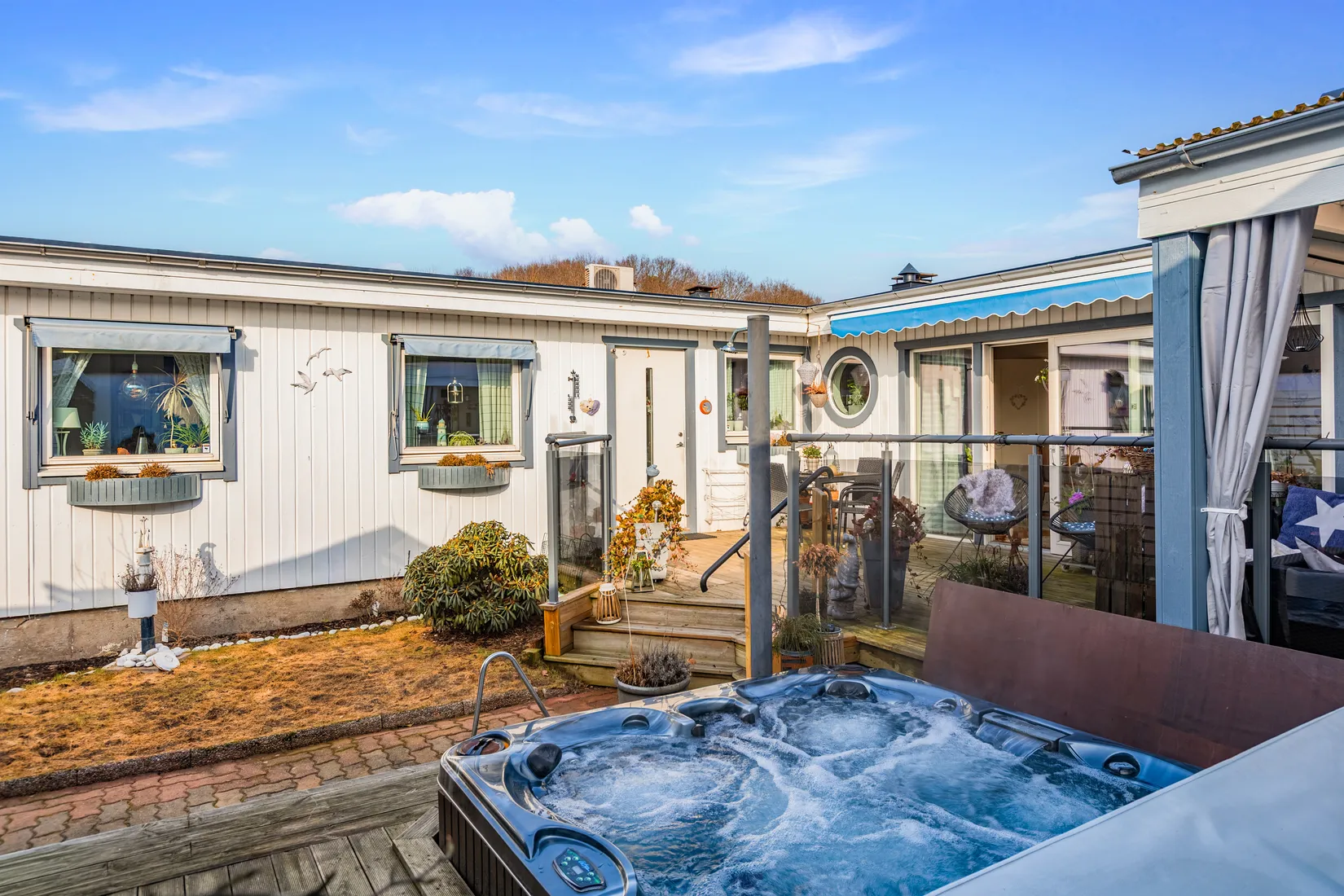 Villa, Radhus, Fornborgsgatan 20, Torslanda - Centrum, Göteborg