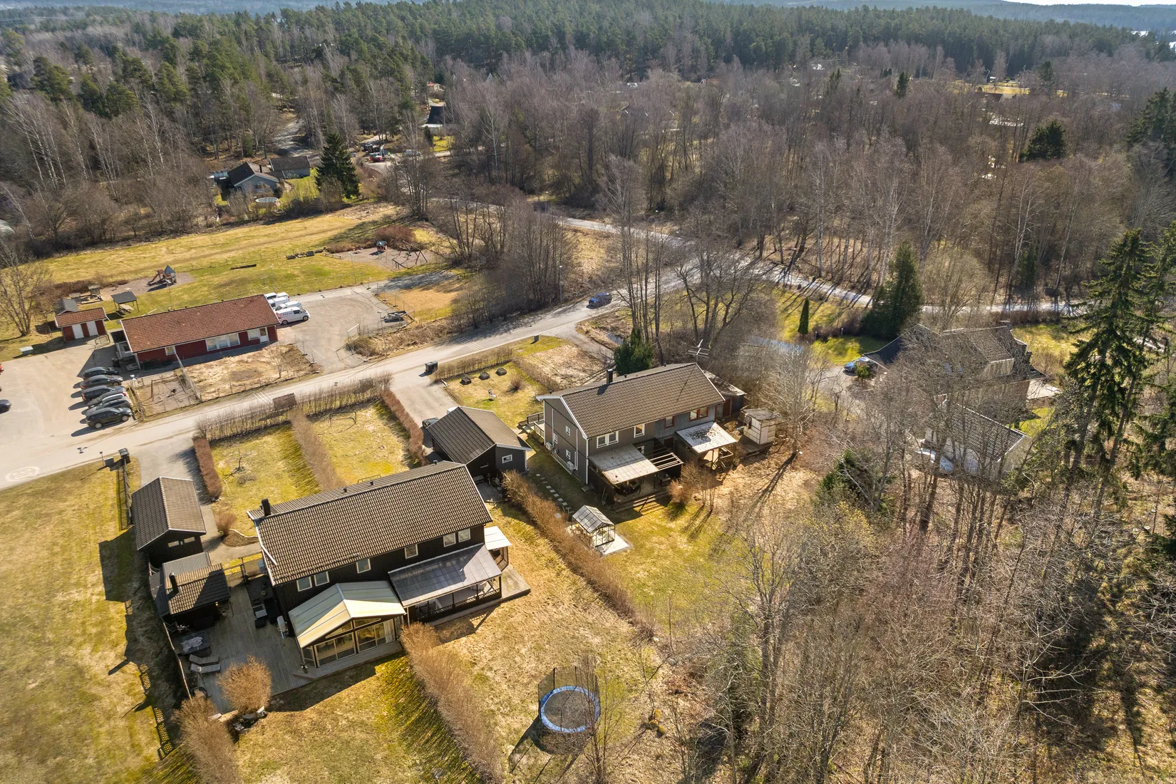 Villa, Radhus, Båtsbacken 2B, Hagviken, Håbo