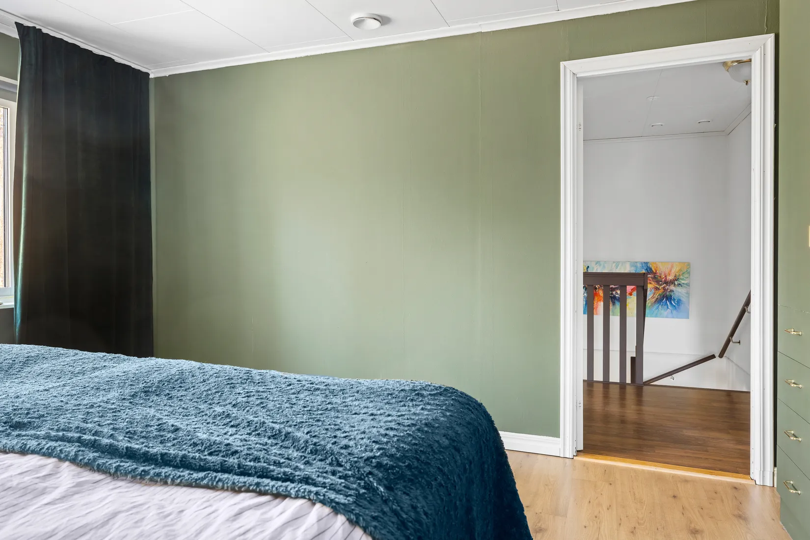 Villa, Radhus, Båtsbacken 2B, Hagviken, Håbo