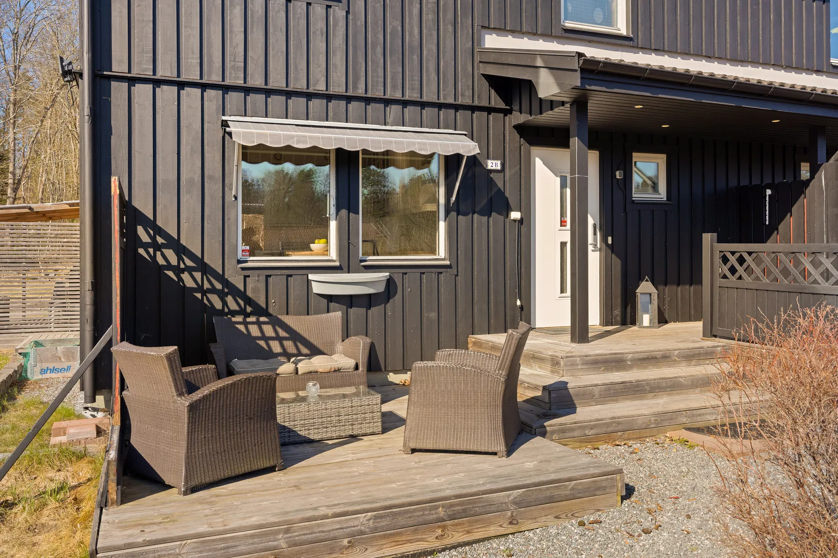 Villa, Radhus, Båtsbacken 2B, Hagviken, Håbo