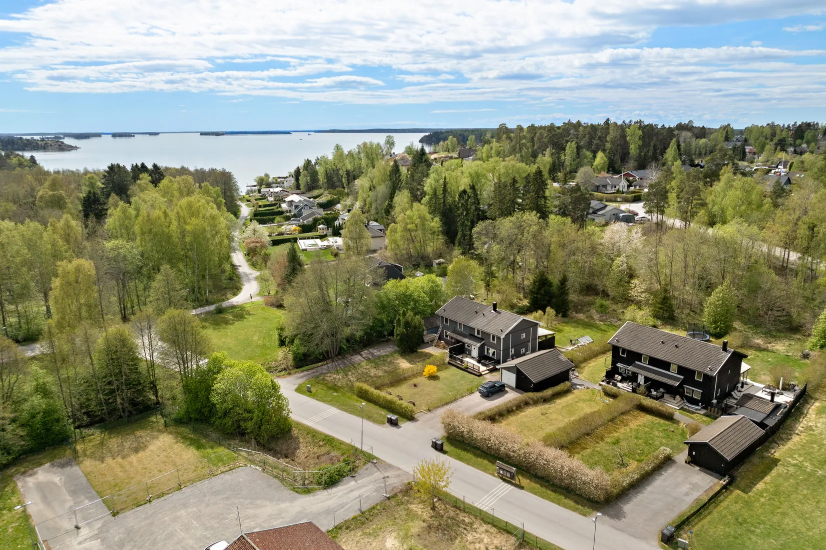Villa, Radhus, Båtsbacken 2B, Hagviken, Håbo
