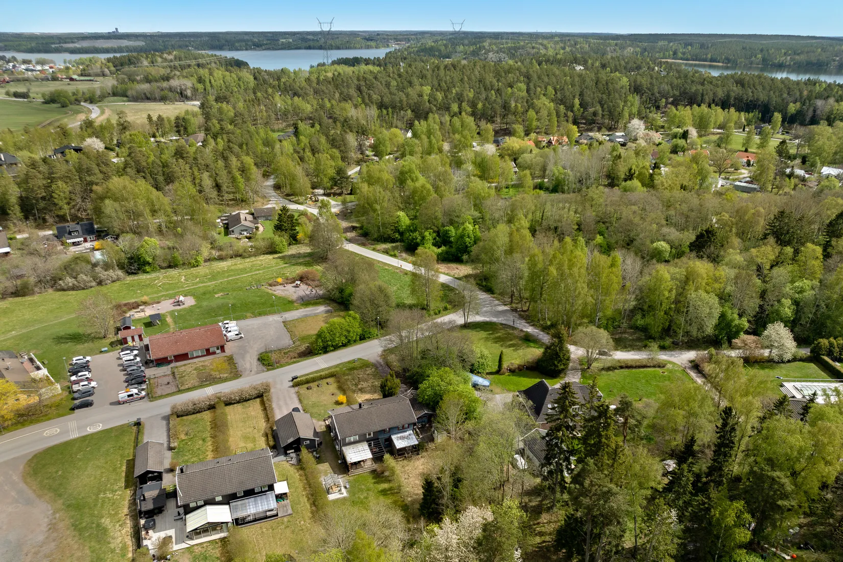Villa, Radhus, Båtsbacken 2B, Hagviken, Håbo