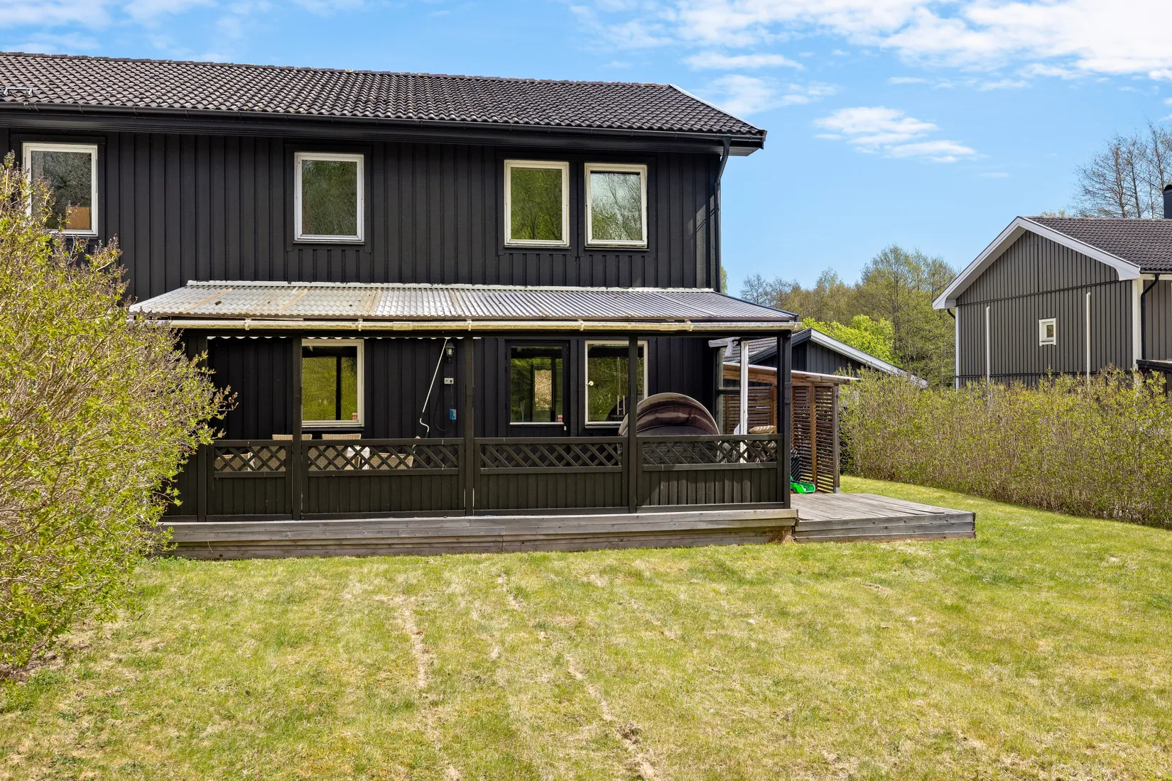 Villa, Radhus, Båtsbacken 2B, Hagviken, Håbo