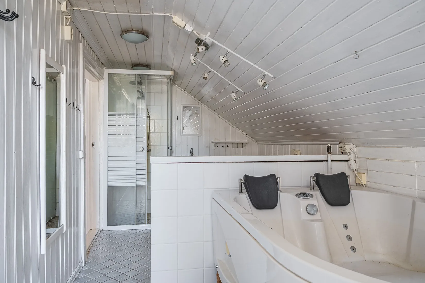 Villa, Stora Hov Mellbo 1, Bjertorp, Vara