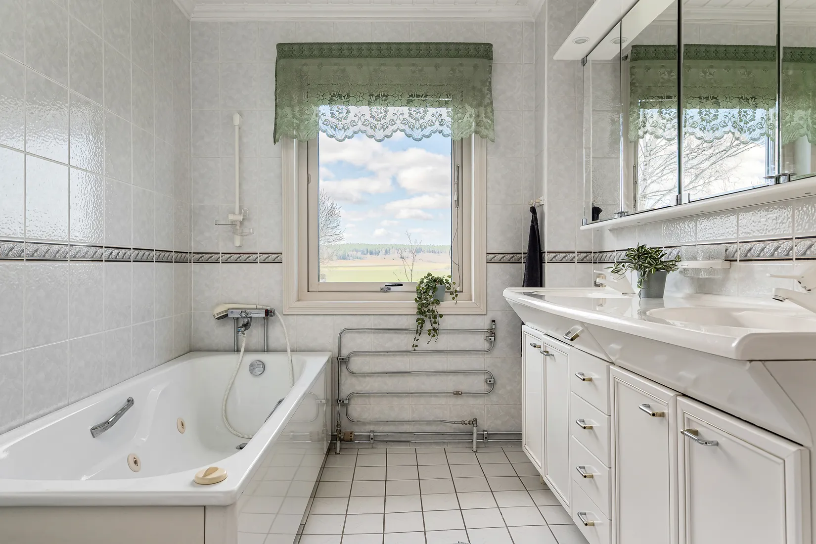 Villa, Tuvhagsvägen 12, Jönåker, Nyköping