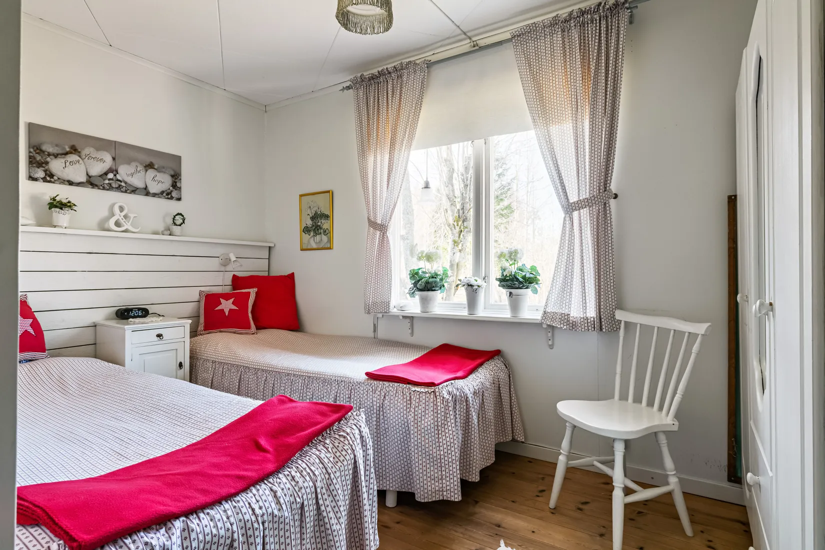 Fritidshus, Strandpromenaden 2, Karintorp, Askersund