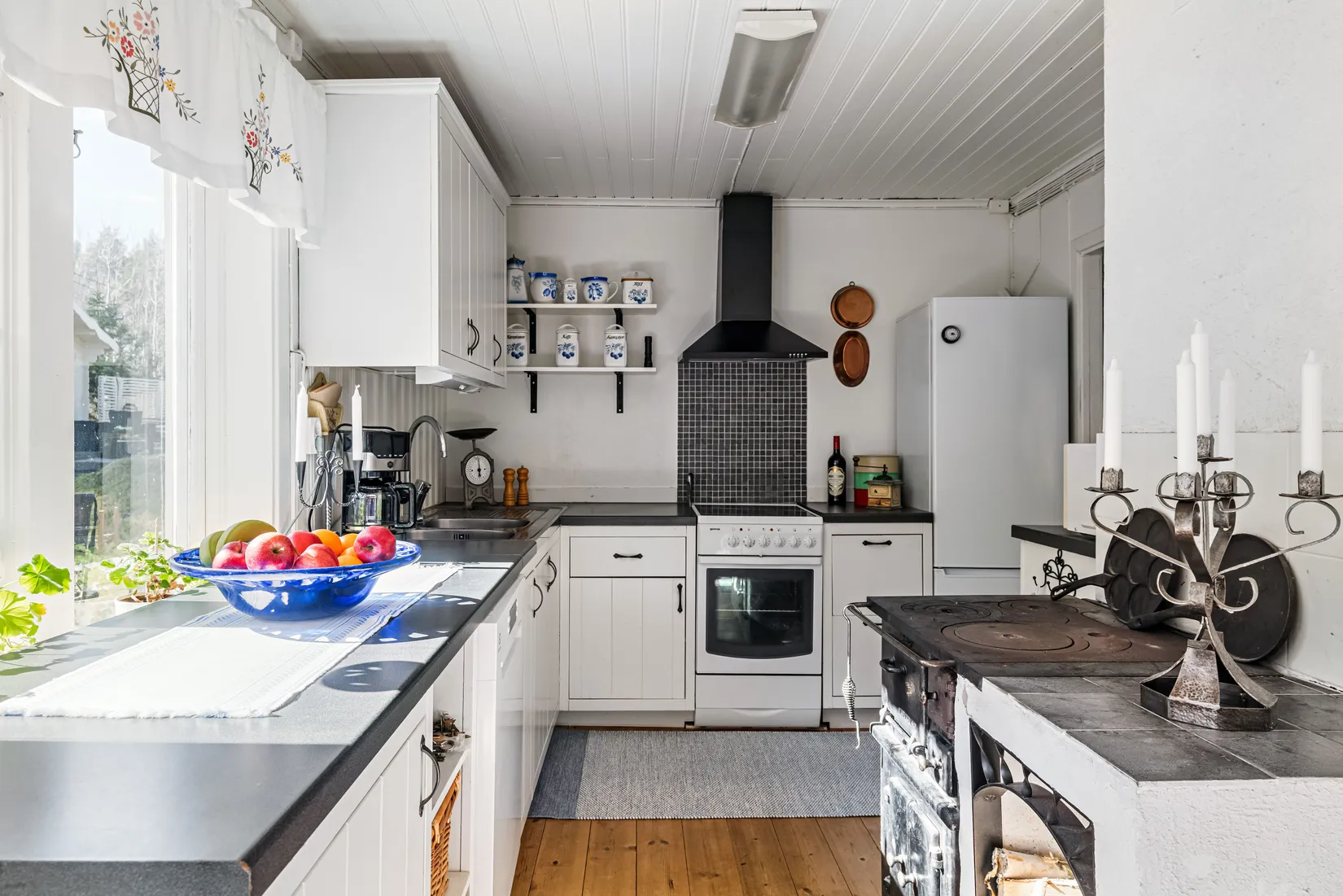 Fritidshus, Strandpromenaden 2, Karintorp, Askersund