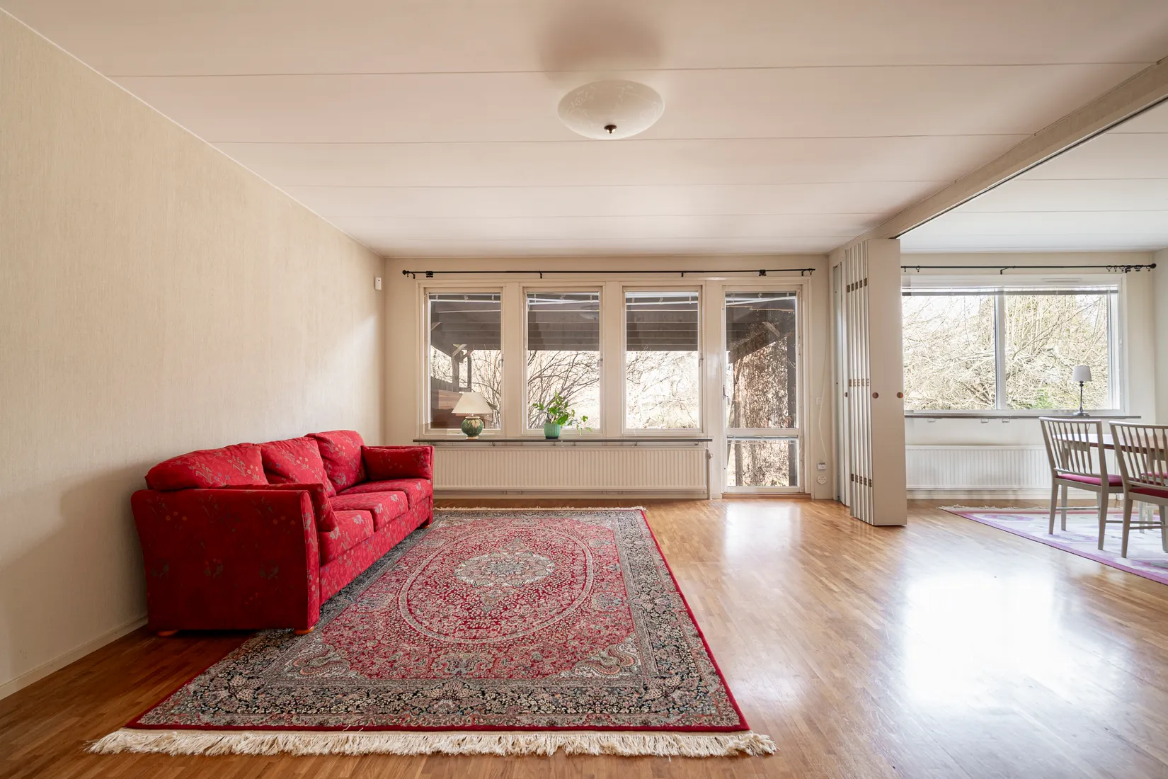 Villa, Radhus, Stålverksgatan 6, Bäckby, Västerås