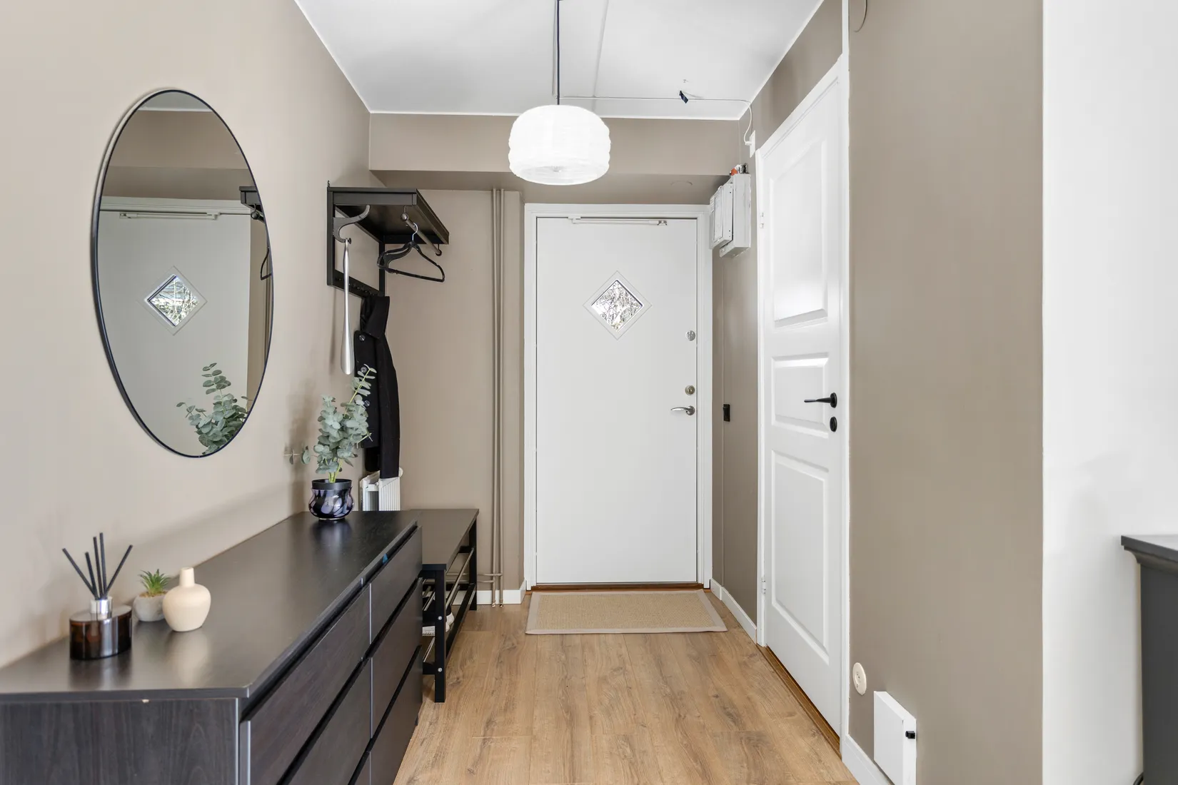 Bostadsrätt, Tallåsvägen 322, Kragstalund, Vallentuna