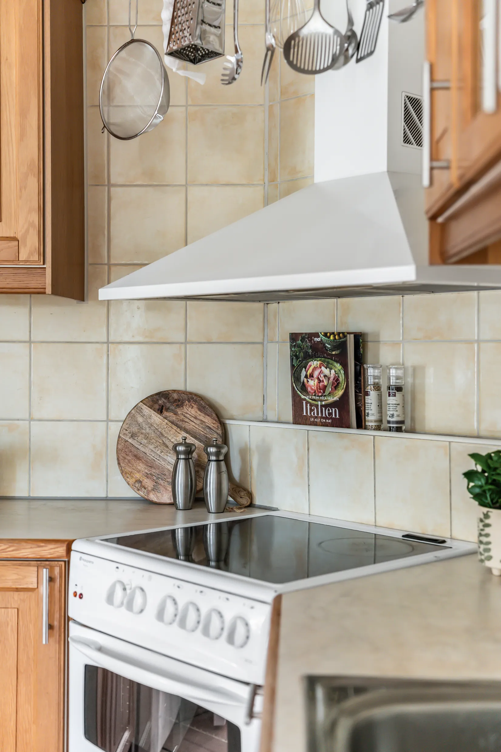 Villa, Ängamöllevägen 6, Vä, Kristianstad