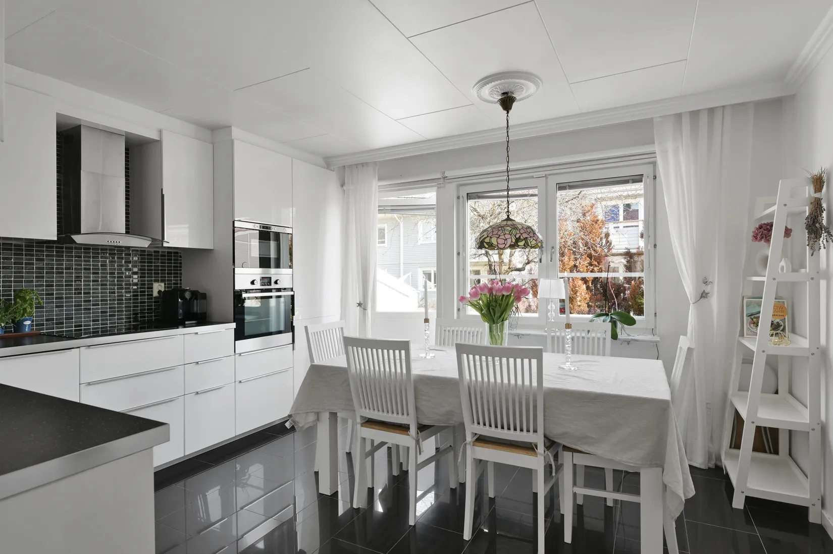 Radhus, Gränsvägen 264, Solhem, Stockholm