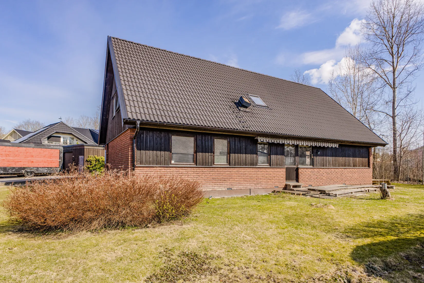 Villa, Studsargatan 18, Södra Gryta, Västerås