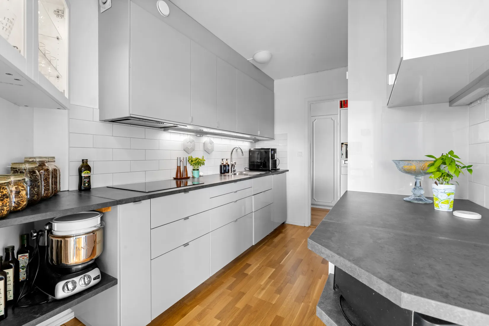 Bostadsrätt, Sikvägen 12, Centrala Tyresö, Tyresö