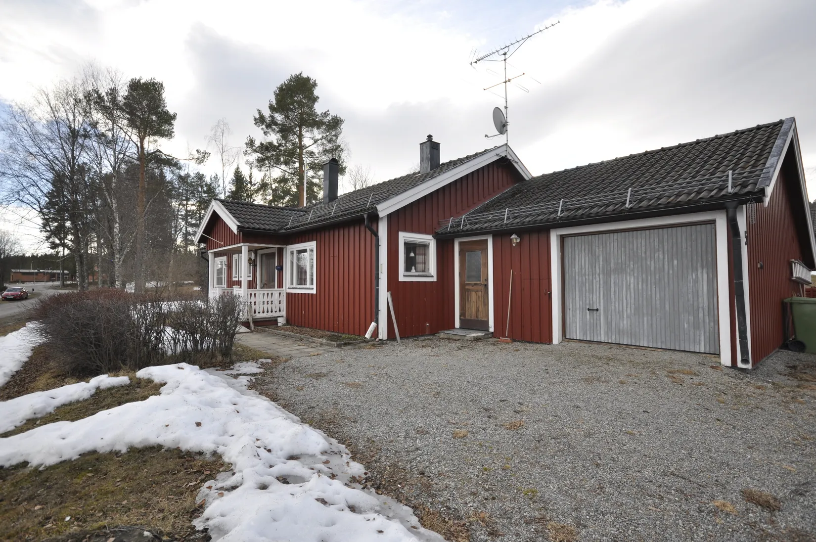 Villa, Ängesvägen 5, Berg