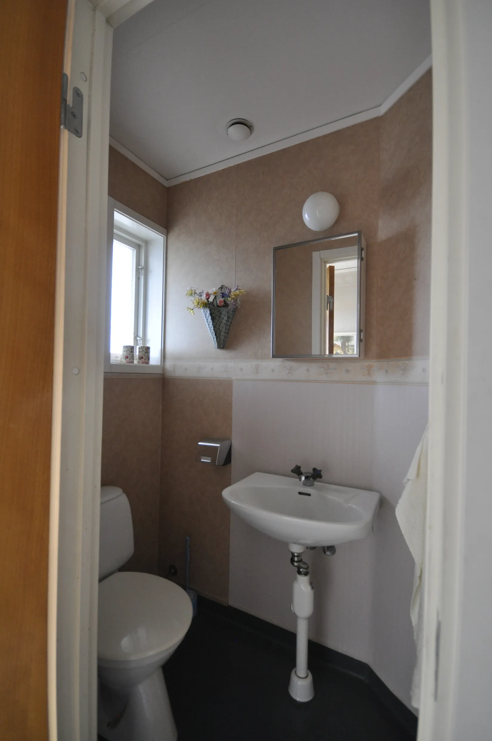 Villa, Ängesvägen 5, Berg